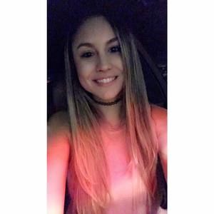 Meet your Posher, Ella